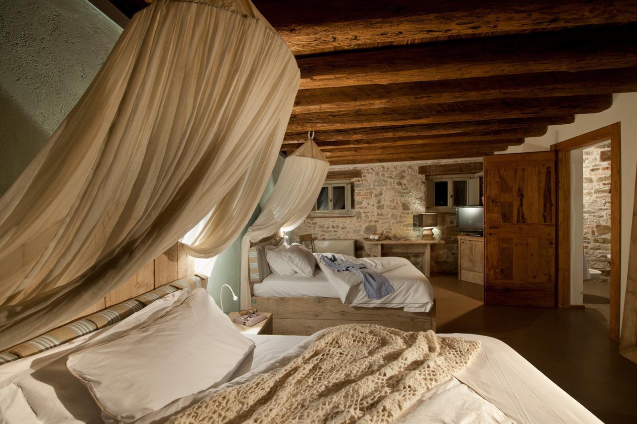 Hotel Castello di Buttrio Esterno foto